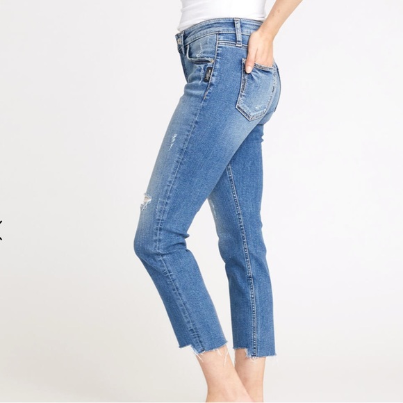 Brand New Silver Jeans Avery Slim Crop High Rose Curvy Jeans - Picture 3 of 8